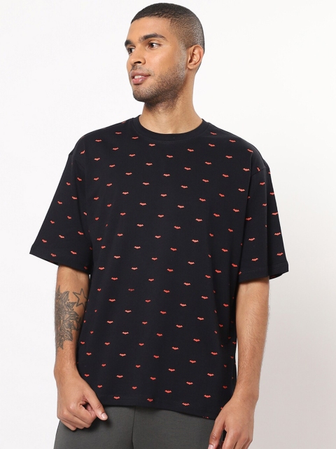 

Bewakoof Men Black & Red Batman Printed Oversized T-shirt