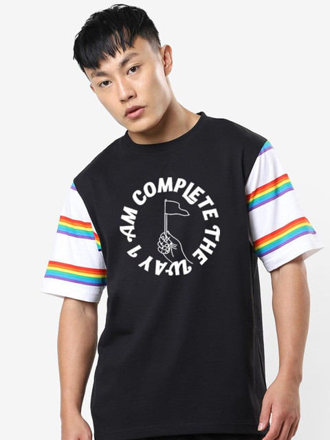 

Bewakoof Men Black & White Printed Oversized T-shirt