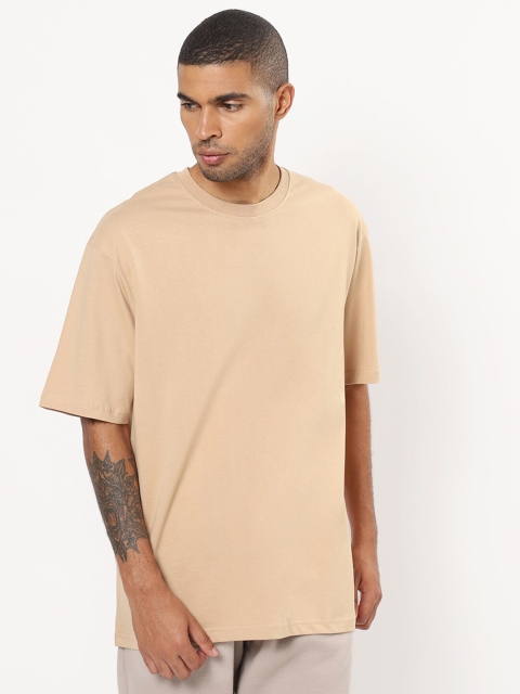 

Bewakoof Men Brown Solid Oversized T-shirt