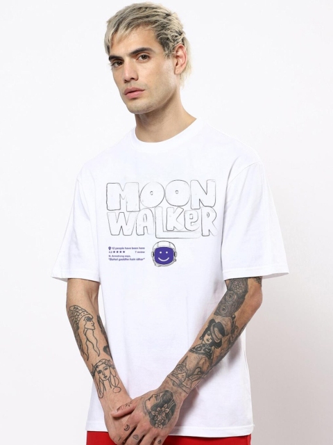 

Bewakoof Men White & Blue Typography Printed Oversized T-shirt