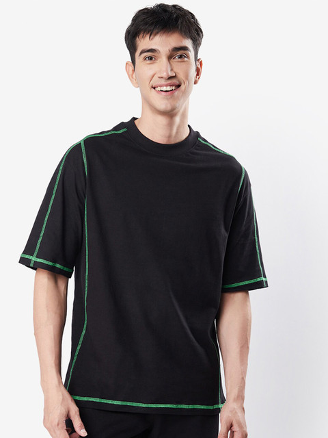 

Bewakoof Men Black Oversized T-shirt