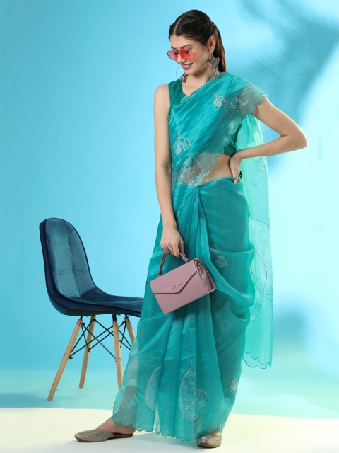 

VISHNU WEAVES Turquoise Blue Floral Organza Banarasi Saree