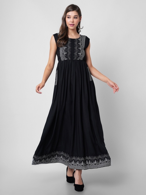 

DAEVISH Black Floral Maxi Dress