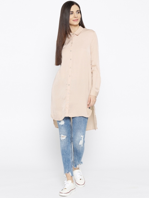 

FOREVER 21 Women Beige Regular Fit Solid Longline Casual Shirt