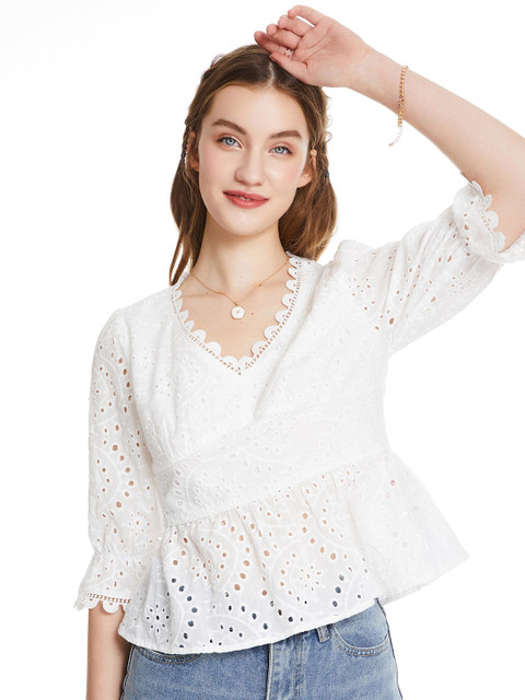 

URBANIC White Floral Peplum Crop Top