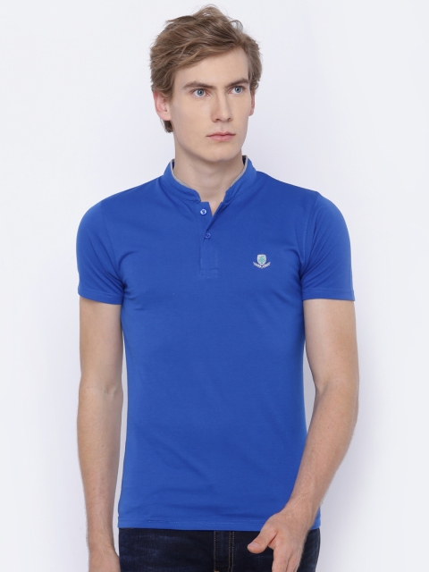 

The Indian Garage Co Men Blue Solid Stand Collar T-shirt
