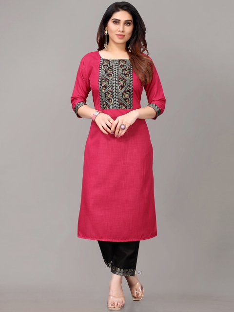 

AYKA CLOTHINGS Women Maroon Floral Yoke Design Patchwork Kurti with Trousers