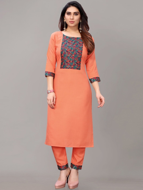 

AYKA CLOTHINGS Women Peach-Coloured Patchwork Kurta with Trousers