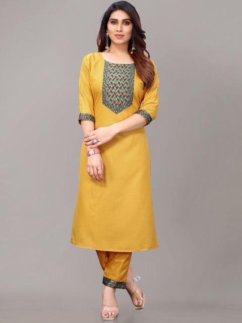 

AYKA CLOTHINGS Women Mustard Yellow Yoke Design Patchwork Kurta with Trousers