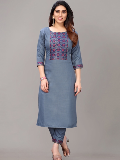 

AYKA CLOTHINGS Women Teal Floral Yoke Design Patchwork Kurti with Trousers