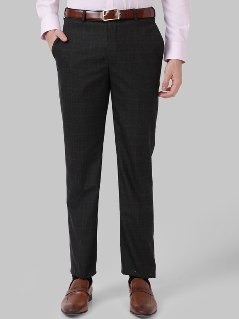 

Park Avenue Men Grey Checked Trousers