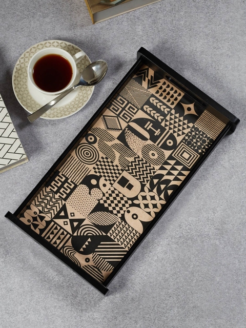 

HomeTown Black & Beige Printed Wooden Serving Trays