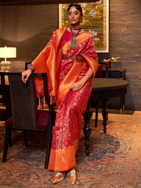 

Mitera Red & Gold-Toned Paisley Zari Silk Blend Dharmavaram Saree