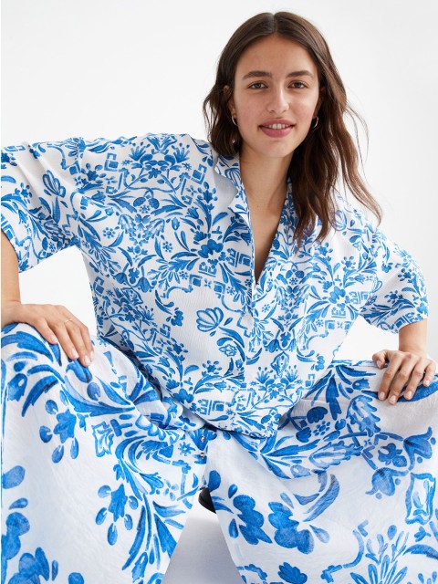 

H&M Women Blue Oversized Resort Shirt