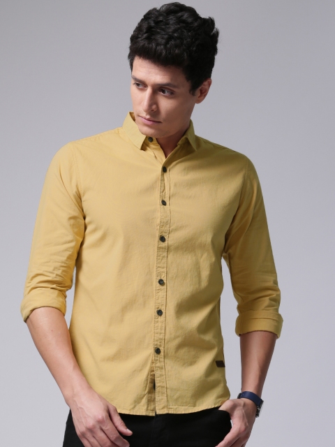

YWC Men Khaki Slim Fit Solid Casual Shirt