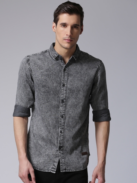 

YWC Men Grey Slim Fit Faded Casual Shirt