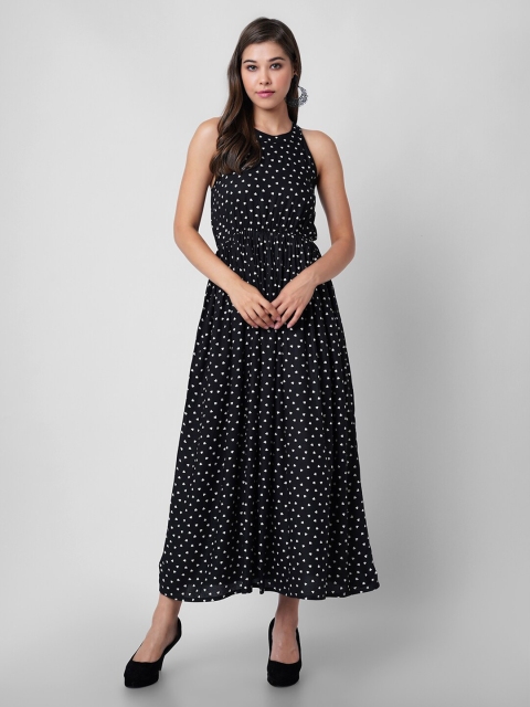 

DRESSAR Black and White Maxi Dress