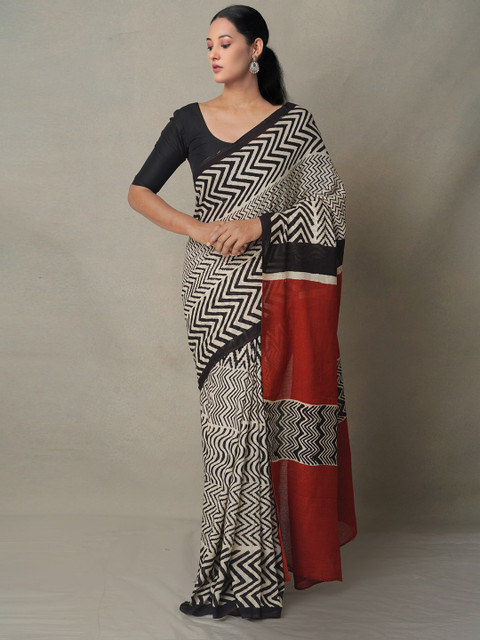 

Unnati Silks Women Cream-Coloured & Maroon Pure Cotton Bagru Saree