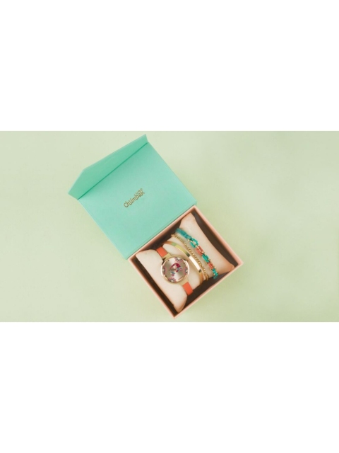 

Chumbak Women Brass Printed Dial & Brown Leather Bracelet Style Straps Analogue Watch 8907605077791, Peach