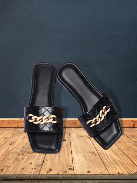 

PERY PAO Women Black Flats
