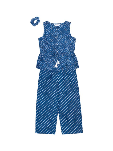 

Budding Bees Girls Navy Blue & Off White Printed Pure Cotton Top with Pyjamas