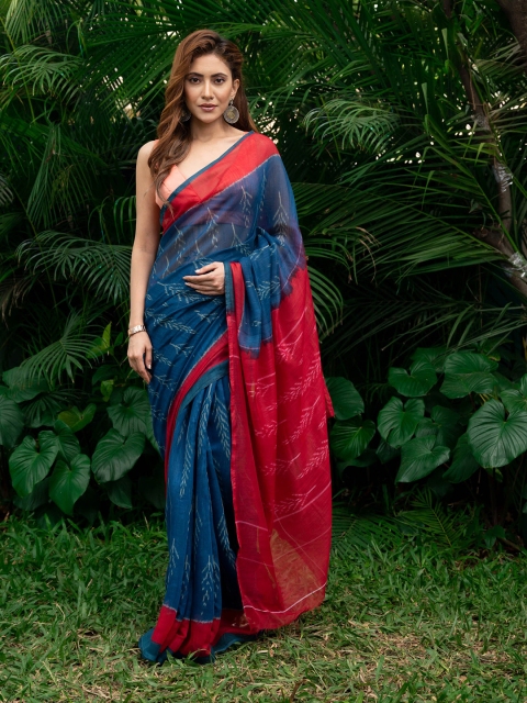 

BEATITUDE Blue & Red Floral Saree