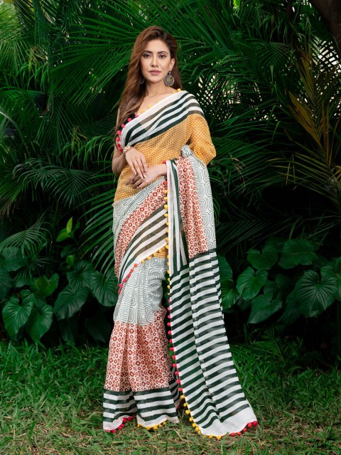 

BEATITUDE White Printed Soft Blended Mulmul Cotton Saree With Pom Pom