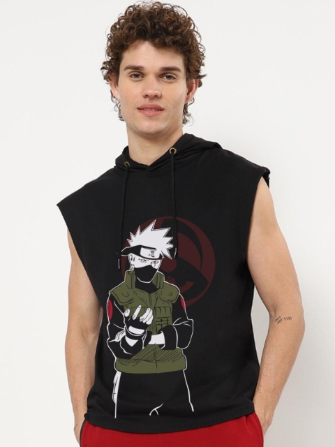 

Bewakoof Men Black Printed Applique Loose T-shirt with hood