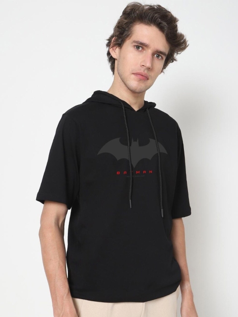 

Bewakoof Men Black & raisin black Loose T-shirt