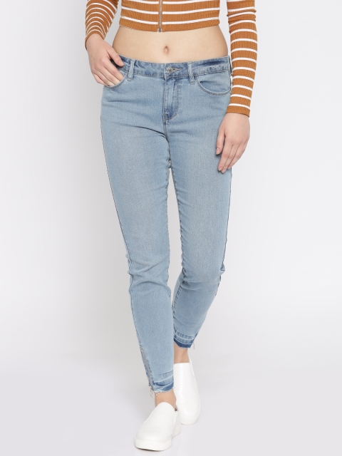 

Vero Moda Women Blue Slim Fit Stretchable Jeans