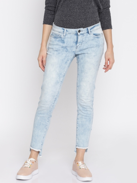 

Vero Moda Women Blue Slim Fit Low-Rise Stretchable Jeans