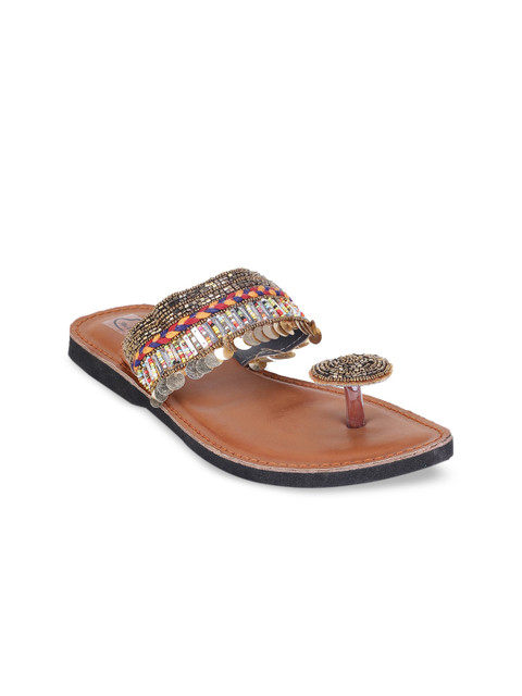

The Desi Dulhan Women Gold-Toned Ethnic Open Toe Flats