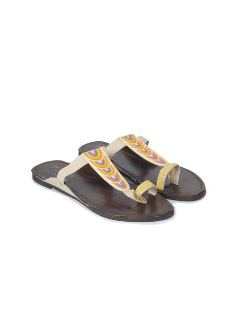 

The Desi Dulhan Women Cream-Coloured Ethnic Flats