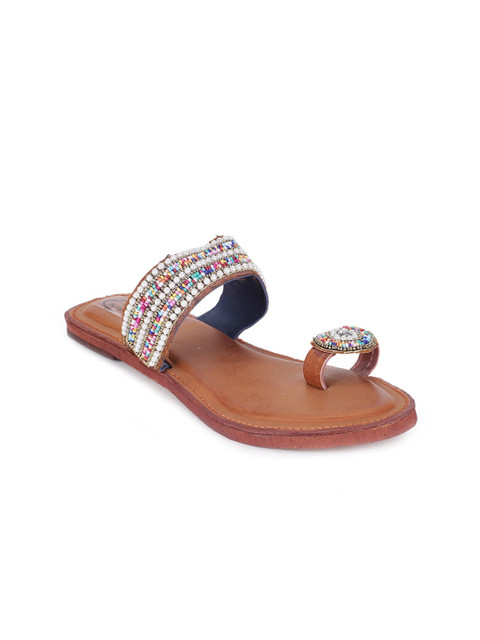 

The Desi Dulhan Women Brown Embellished Leather Ethnic Flats