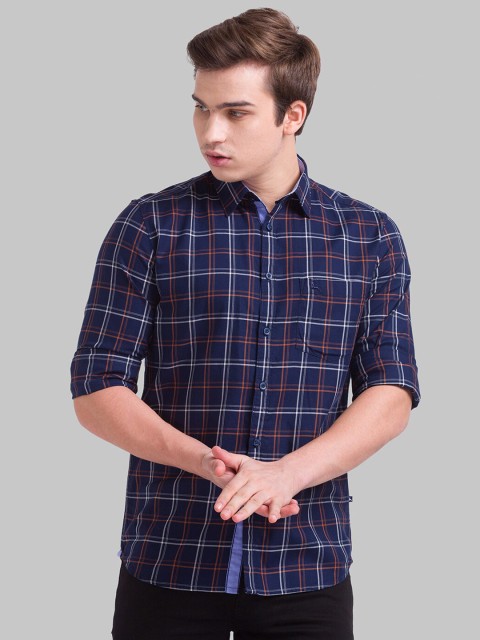 

Parx Men Blue Slim Fit Checked Casual Shirt