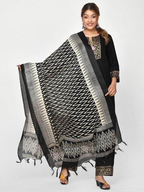 

Kesarya Black & White Printed Cotton Silk Ikat Dupatta
