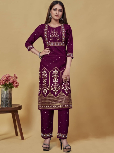 

nirja Fab Women Magenta Ethnic motifs Embroidered Layered Kurti with Trouser