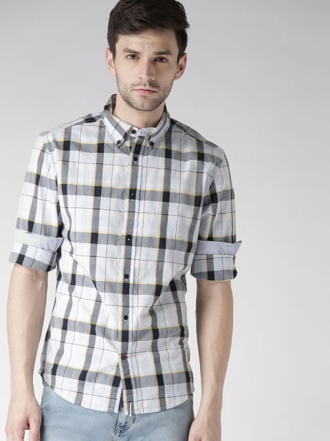 

Tommy Hilfiger Men White & Grey Custom Fit Checked Casual Shirt