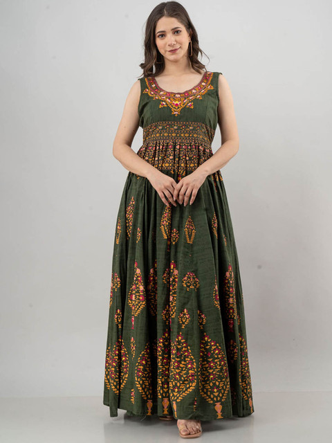 

FASHION DWAR Women Green Printed Maxi Long Ethnic Dresses