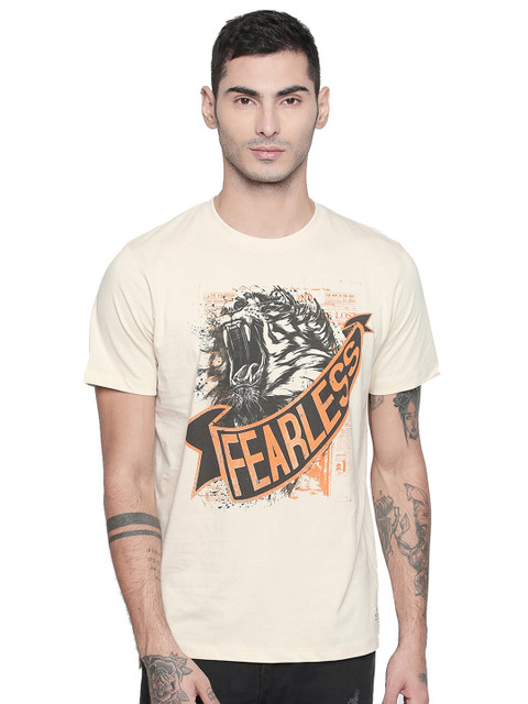 

CULT FICTION Men Beige Printed Raw Edge T-shirt