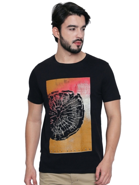

CULT FICTION Men Black Graphic Printed T-shirt