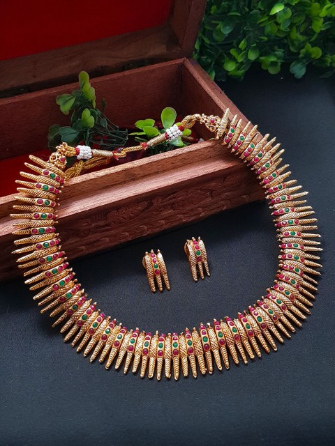 

GRIIHAM Gold-Plated Pink & Green AD-Studded Coorgi Jewellery Set