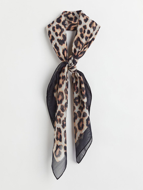 

H&M Women Black & White Animal Skin Printed Scarf