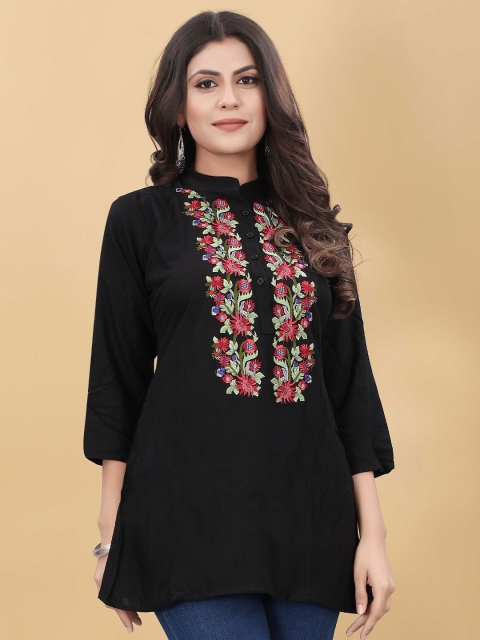 

WEAVETECH IMPEX Black Floral Print Mandarin Collar Top