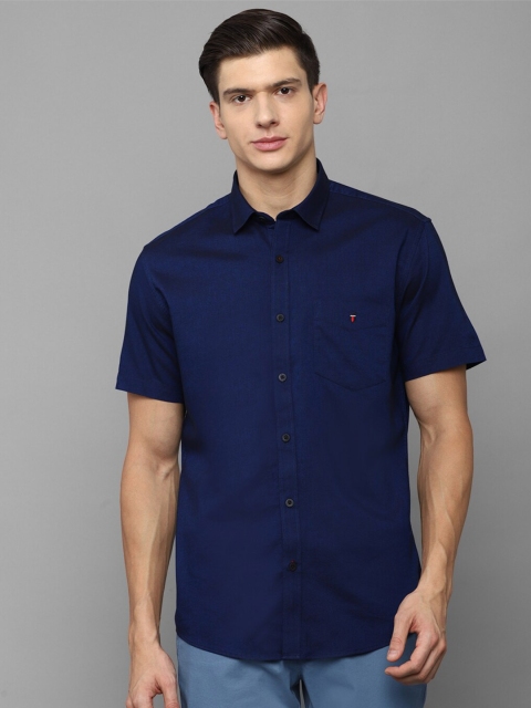 

Louis Philippe Sport Men Blue Slim Fit Casual Shirt