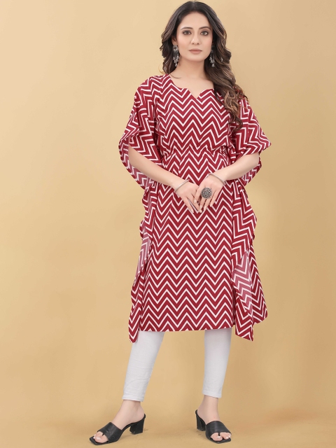 

WEAVETECH IMPEX Women Red Chevron Checked Keyhole Neck Flared Sleeves Crepe Kurta
