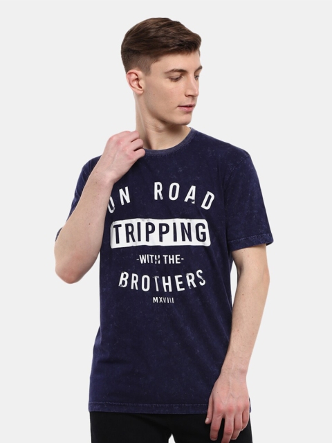

V-Mart Men Navy Blue Typography Printed T-shirt