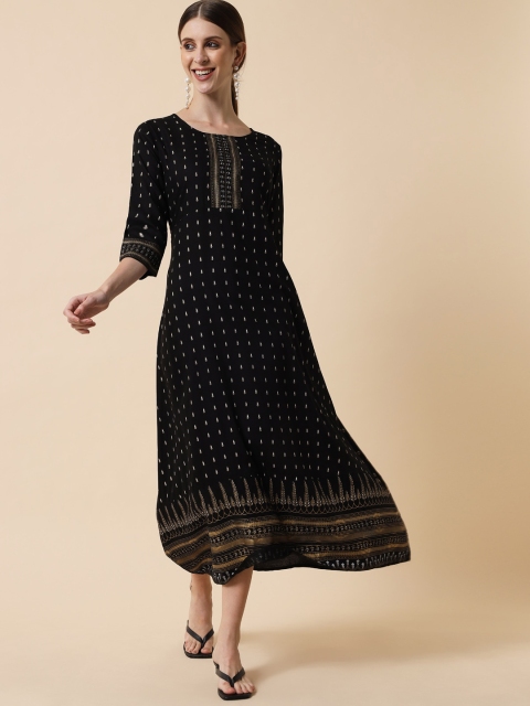 

Meeranshi Women Black & Gold-Toned Geometric Printed Anarkali Kurta