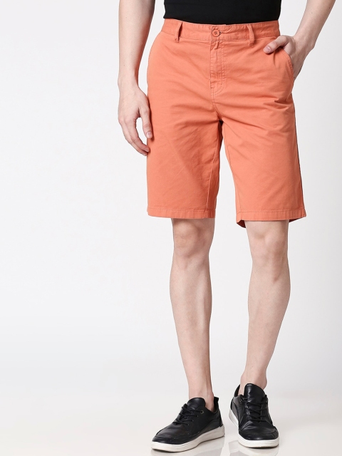 

Bewakoof Men Red Solid Shorts