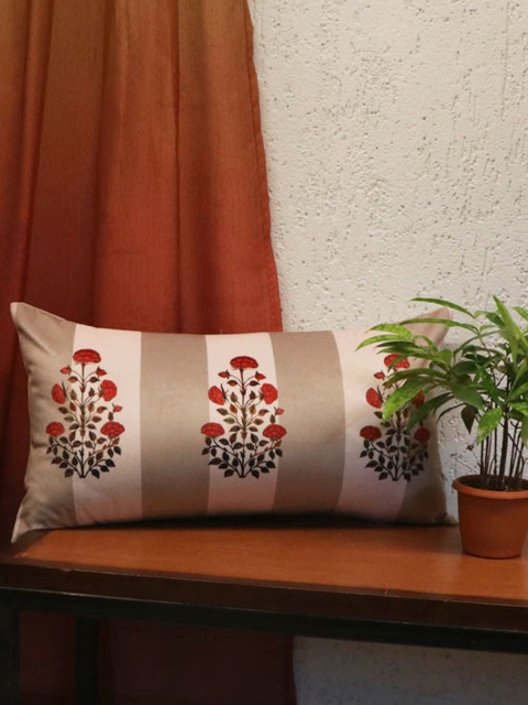 

ZEBA Beige & Red Floral Velvet Rectangle Cushion Covers